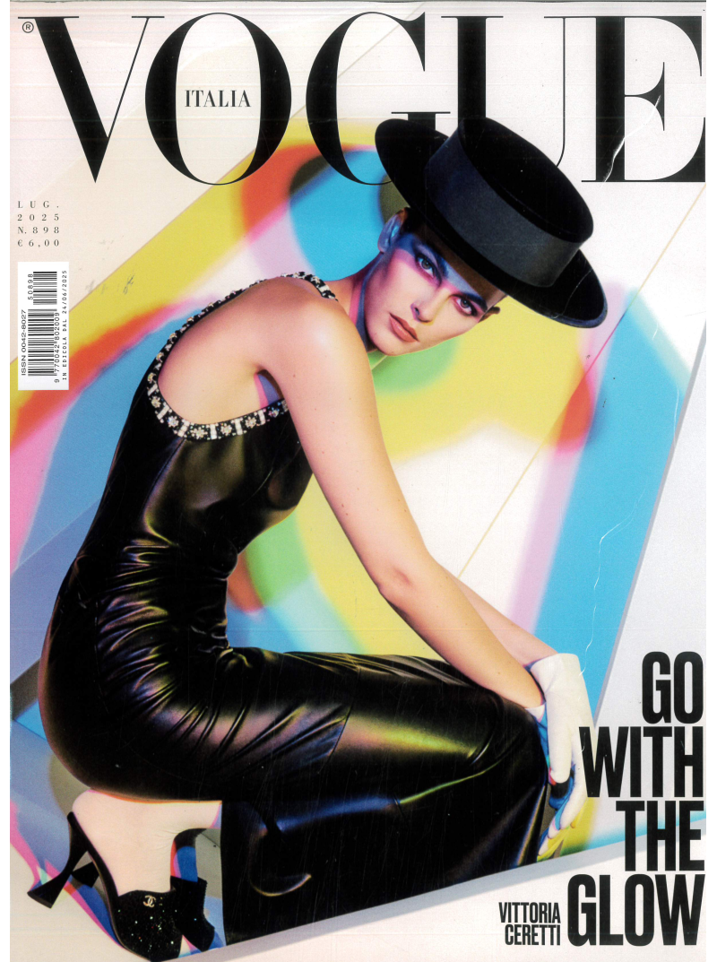 Vogue Italia1{IMAGE}
